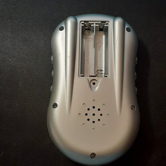 HANDHELD Electronic GAME Texas Hold 'Em WORLD Series of POKER Excalibur Works! - Picture 3 of 7